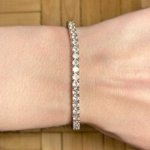 Silver Sparkly Cubic Zirconia Gemstone Bracelet - Picture 3 of 3